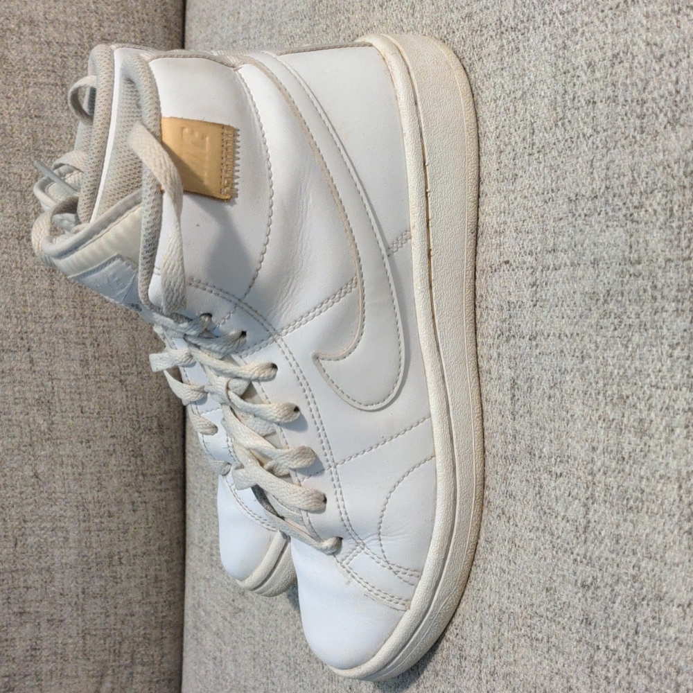Nike white leather high tops size 6